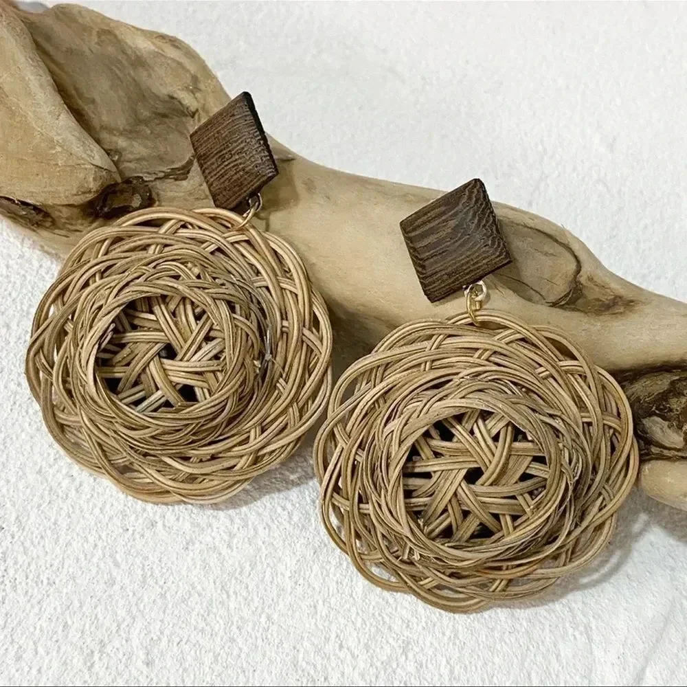 Anthro Rattan Knit Bohemian Earrings - Picture 5 of 10